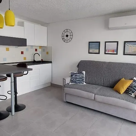 Charme Du Cap D'agde Apartment Agde