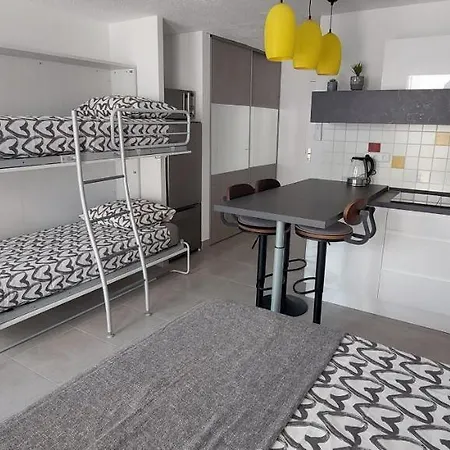 Charme Du Cap D'agde Lägenhet